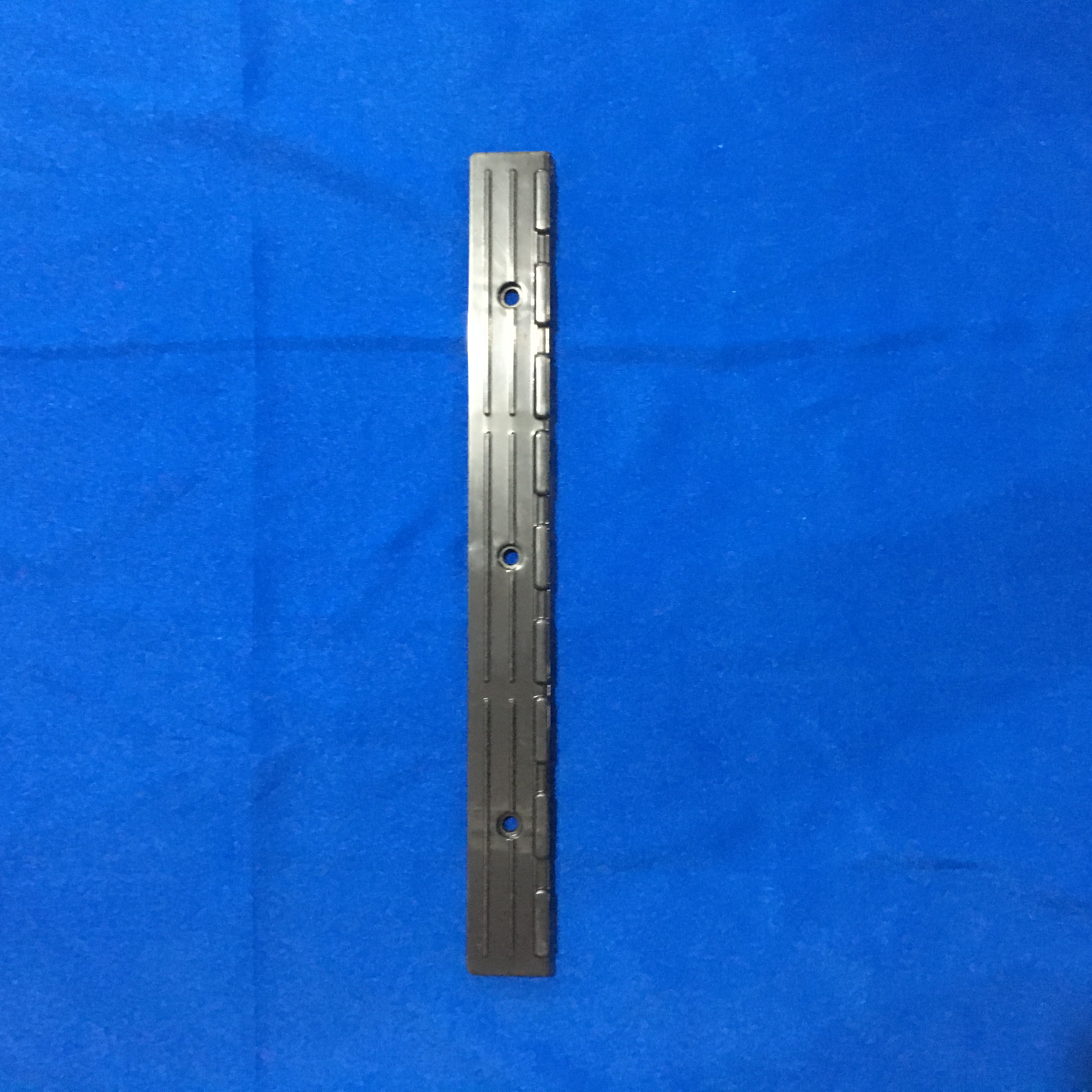 for hino profia grille on new iron bumper middle section black
