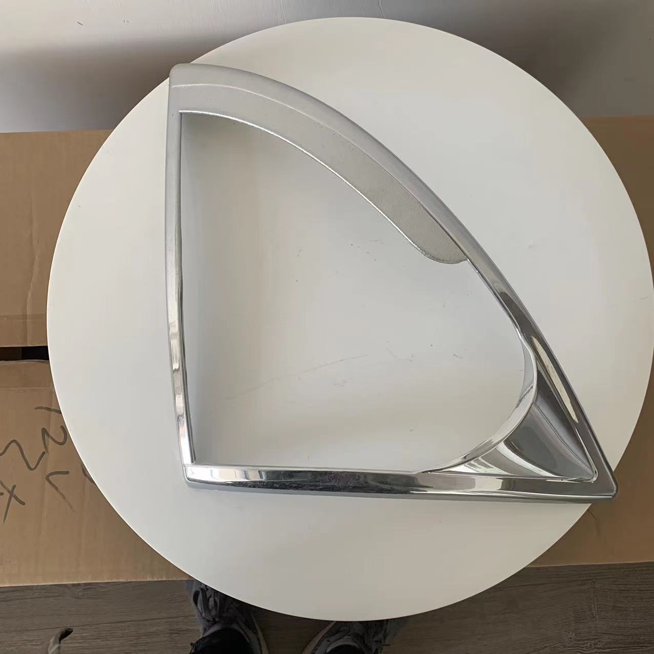 LH RH for hino mage 500 chrome corner light decorative frame