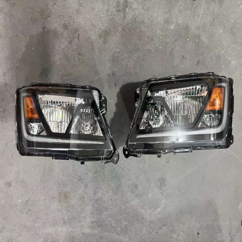 Truck accessories aftermarket for hino dominator Second generation LED headlights LED daytime running lights Ordinary halogen low beam Ordinary halogen bulb high beam